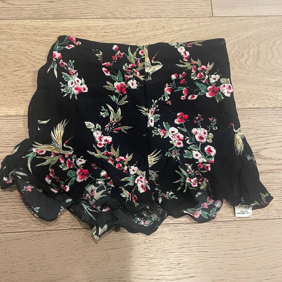 Zara Pants - Zara Floral Shorts
